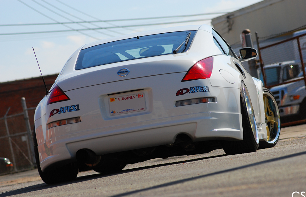 2004 Nissan 350Z photo