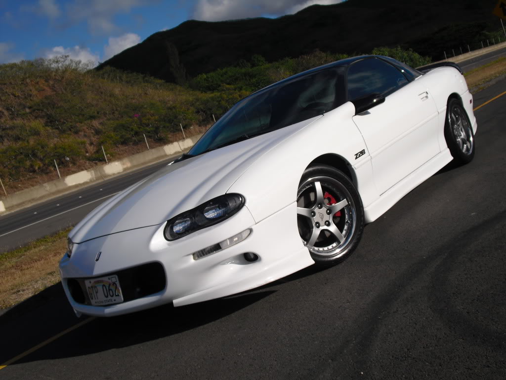 2002 Chevrolet Camaro photo