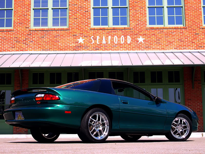 2001 Chevrolet Camaro photo