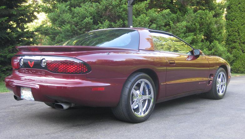 1999 Chevrolet Camaro photo