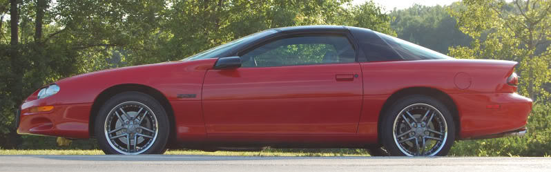 2001 Chevrolet Camaro photo