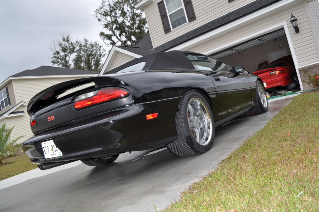 2001 Chevrolet Camaro photo