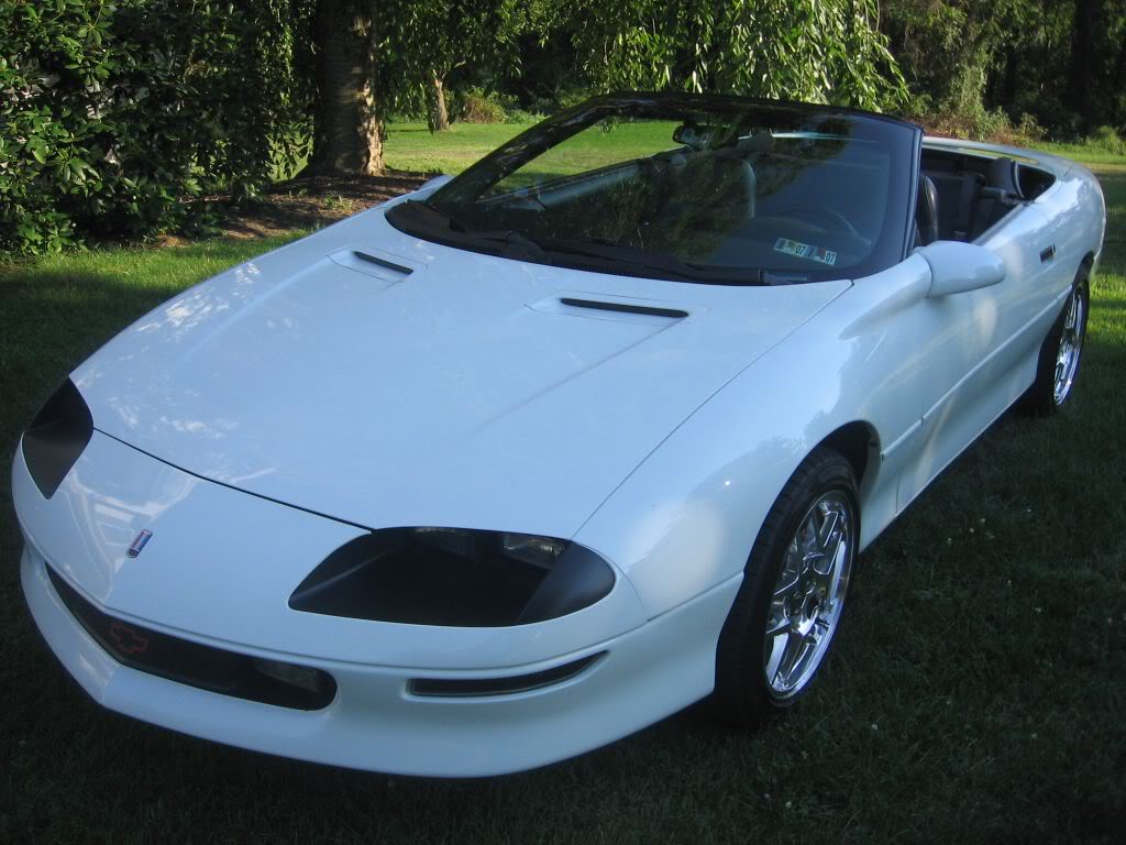 2001 Chevrolet Camaro photo