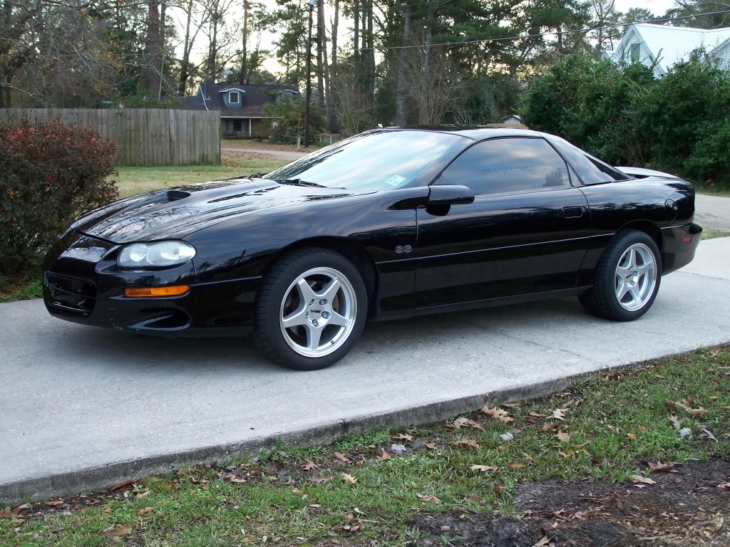 2001 Chevrolet Camaro photo