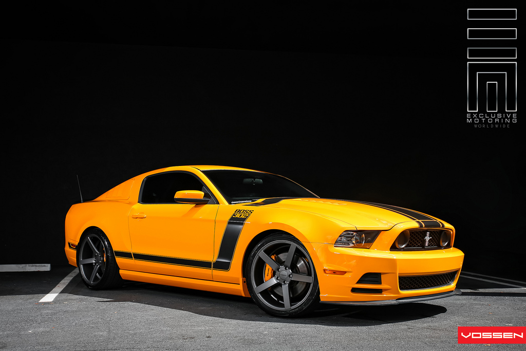 2013 Ford Mustang photo