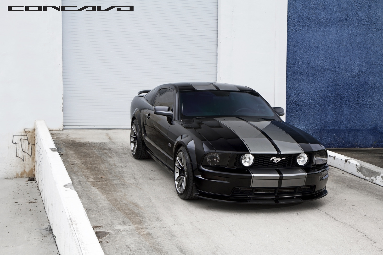 2013 Ford Mustang photo