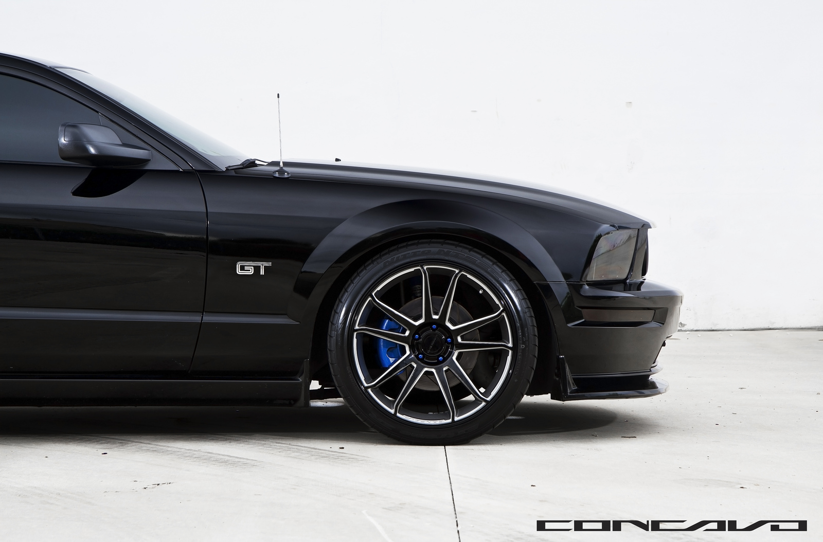 2013 Ford Mustang photo