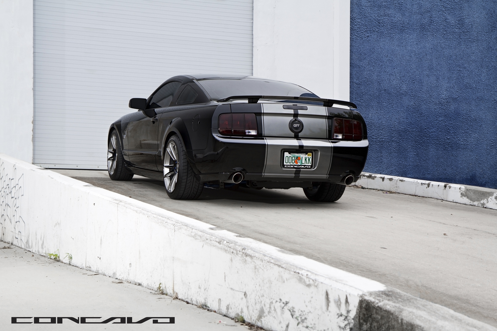 2013 Ford Mustang photo