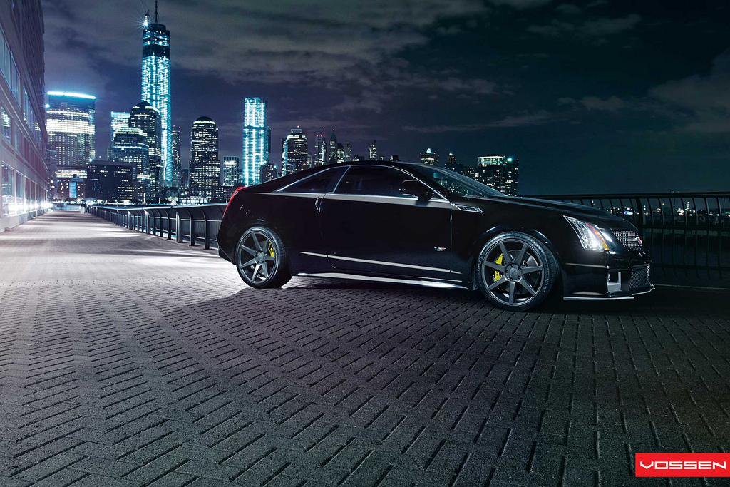 2013 Cadillac CTS-V photo