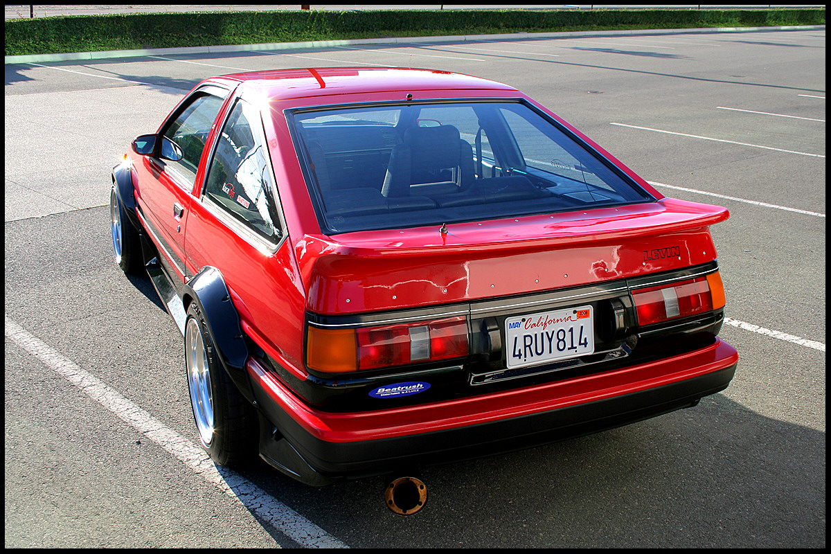 1985 Toyota Corolla photo