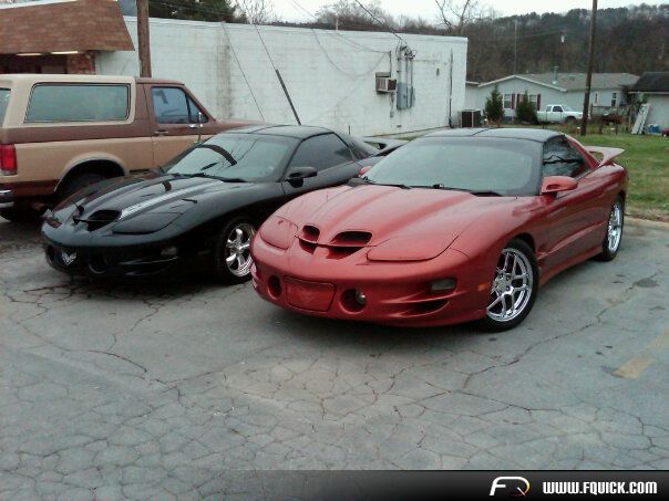 1999 Chevrolet Camaro photo