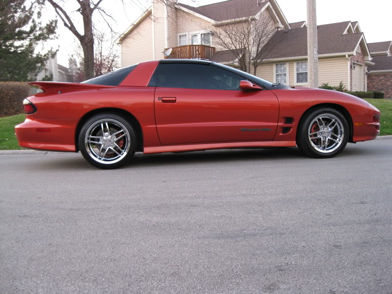 1999 Chevrolet Camaro photo