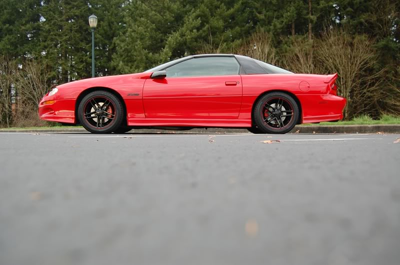 2001 Chevrolet Camaro photo