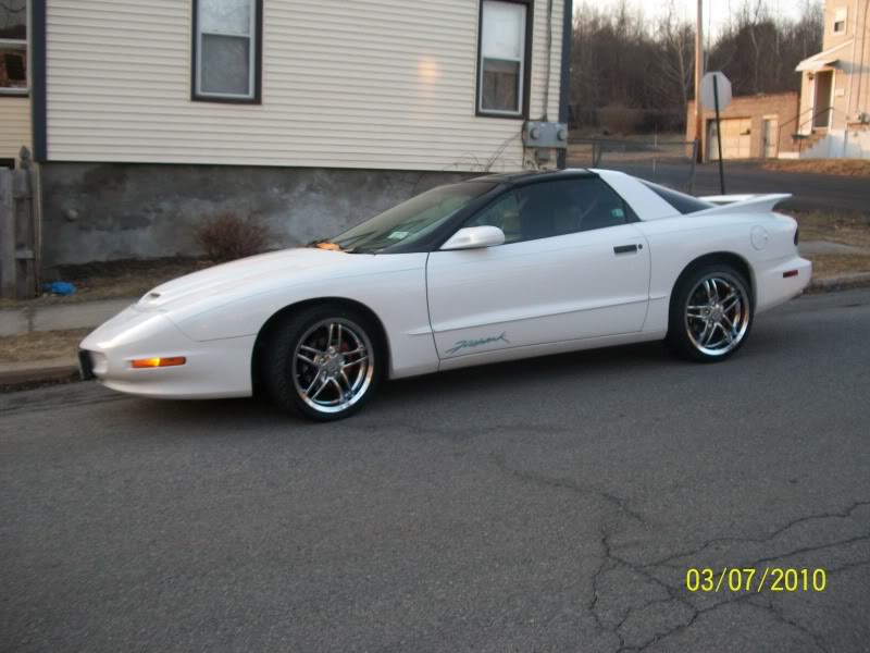 1999 Chevrolet Camaro photo
