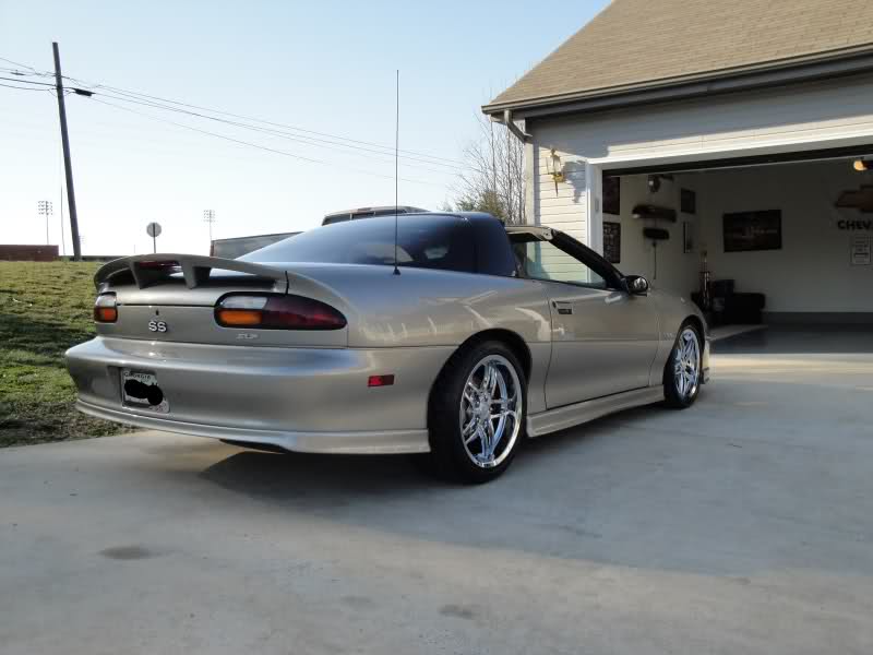 2001 Chevrolet Camaro photo