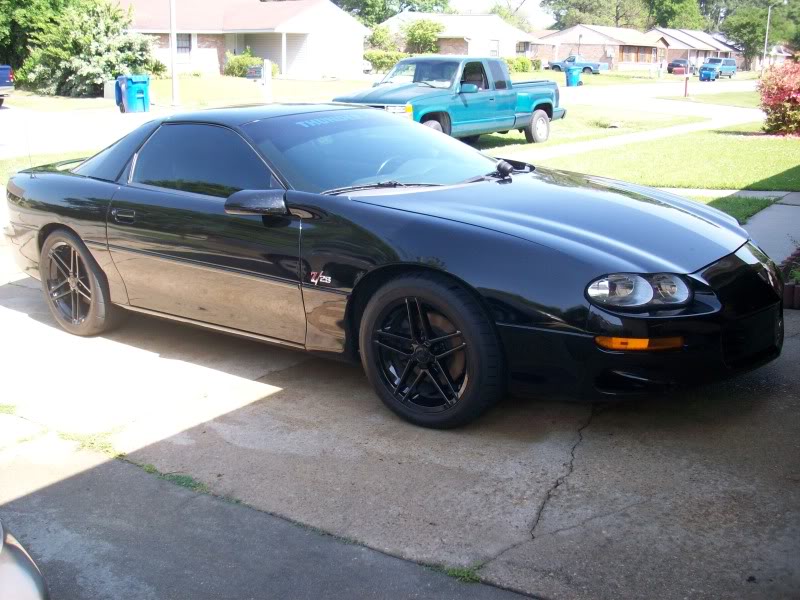 2001 Chevrolet Camaro photo