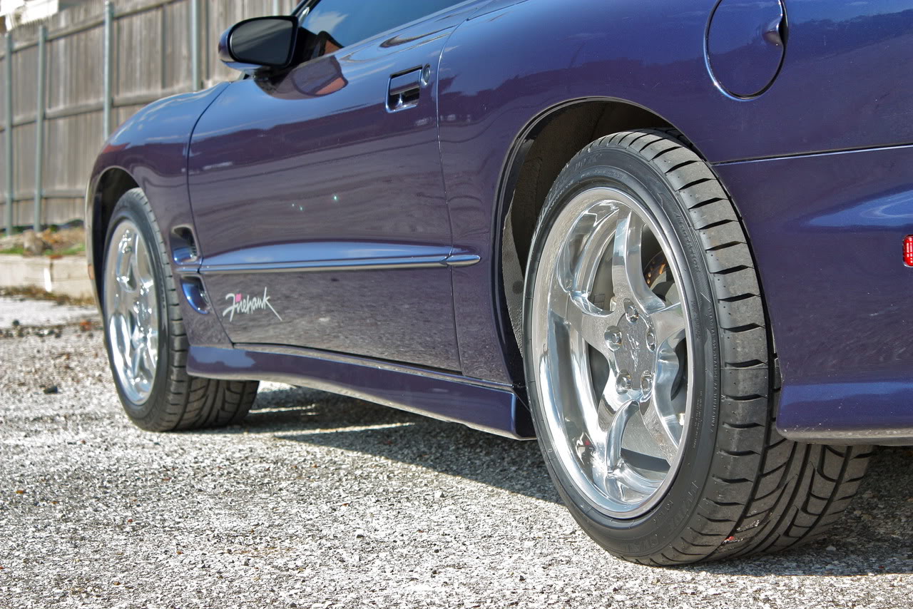 2001 Chevrolet Camaro photo