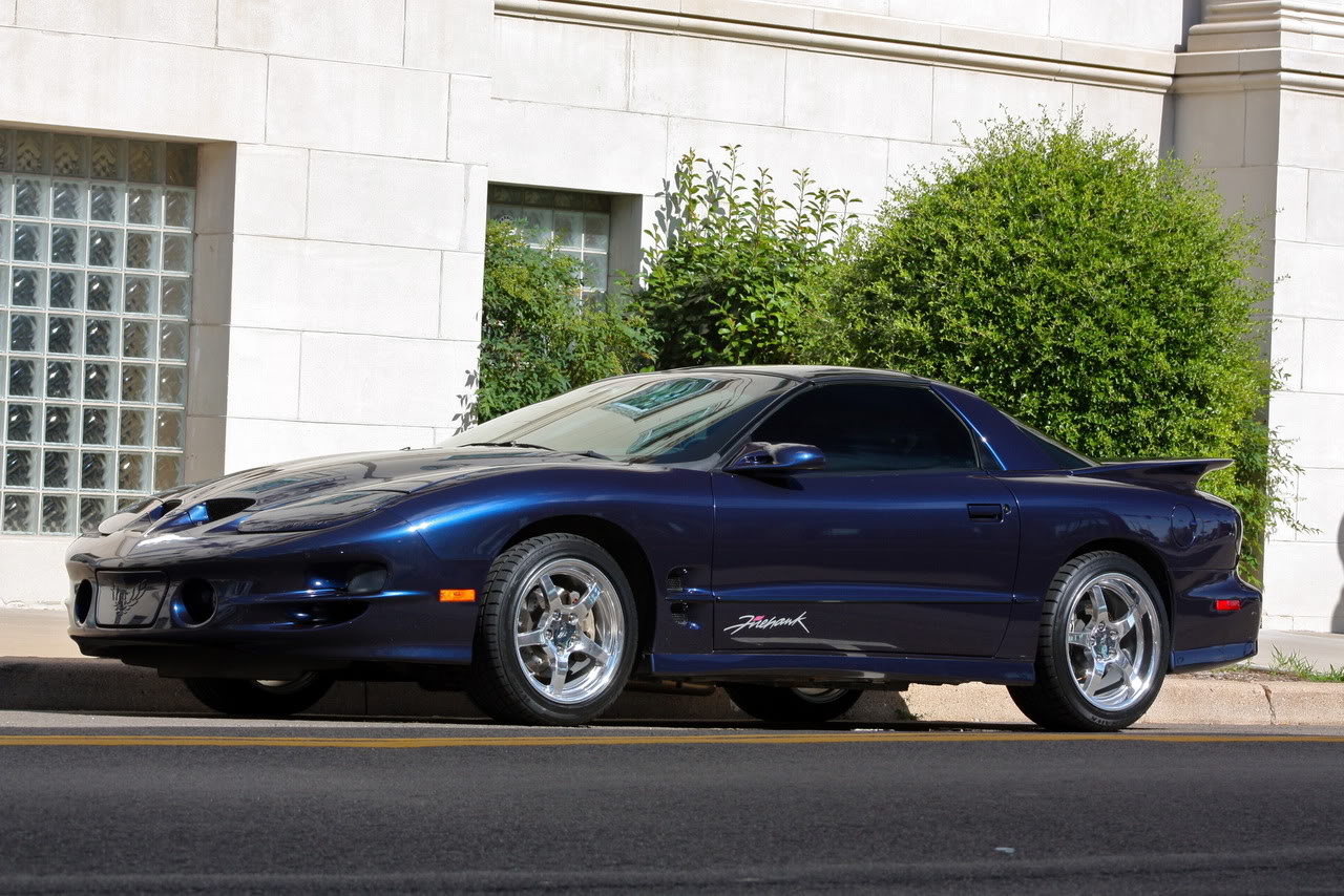 2001 Chevrolet Camaro photo