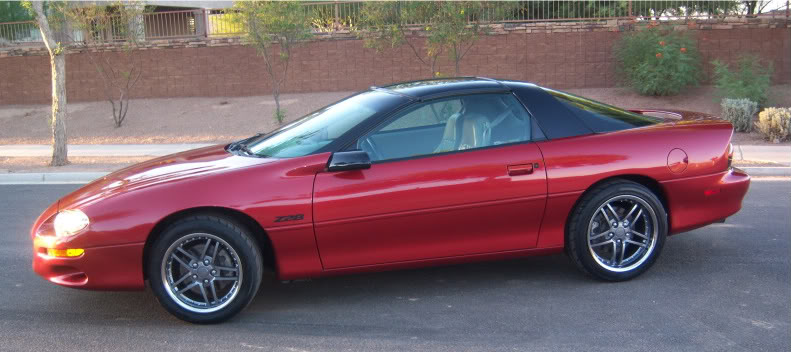 2002 Chevrolet Camaro photo