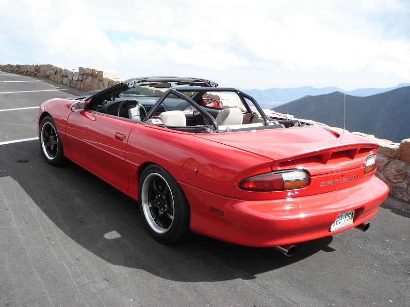 2001 Chevrolet Camaro photo