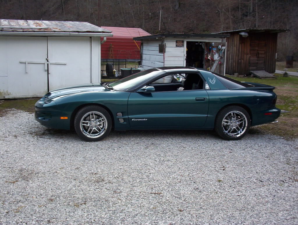 1999 Chevrolet Camaro photo