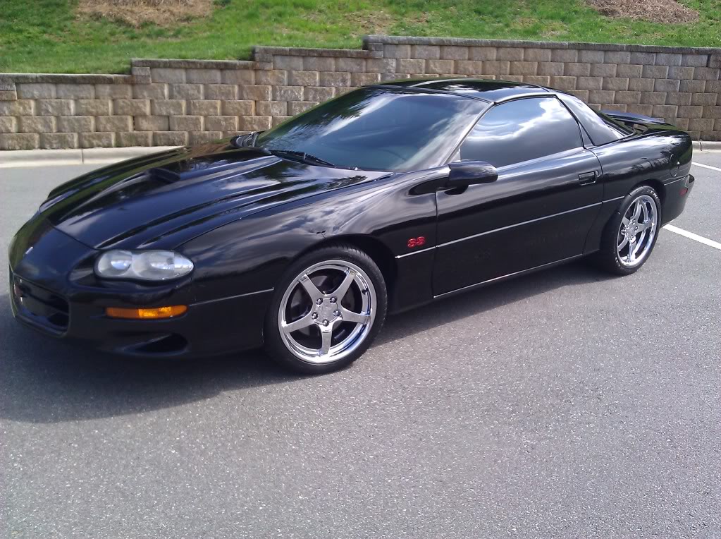2001 Chevrolet Camaro photo
