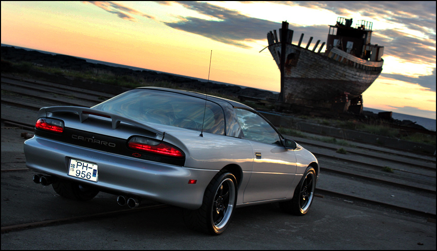 2002 Chevrolet Camaro photo