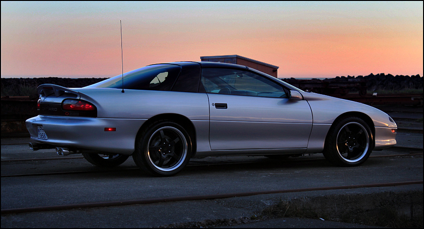 2002 Chevrolet Camaro photo