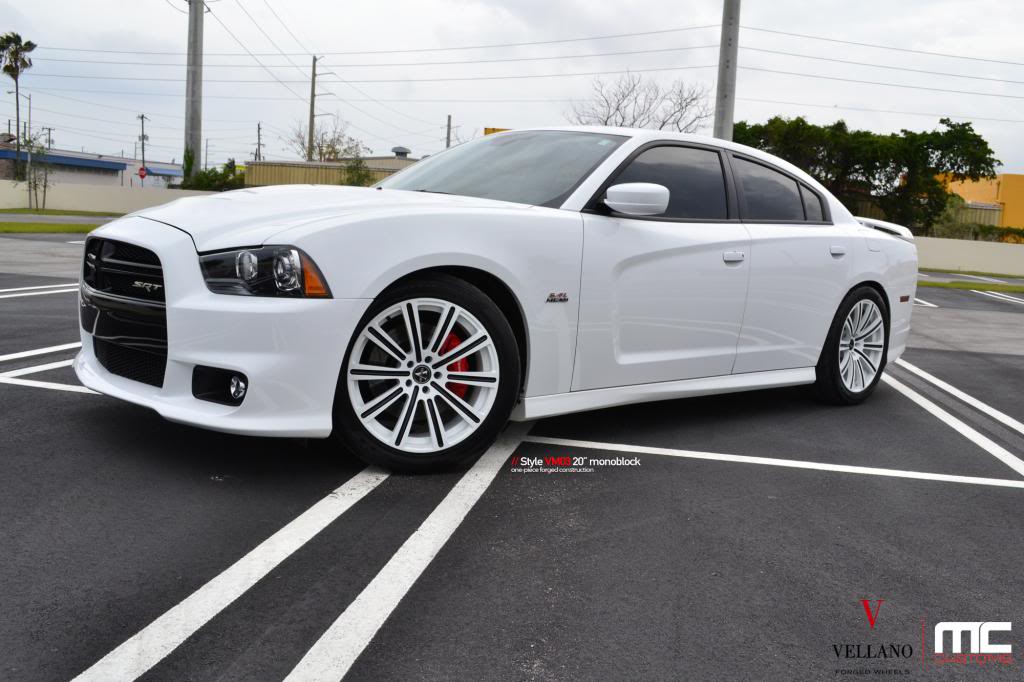 2012 Dodge Charger photo