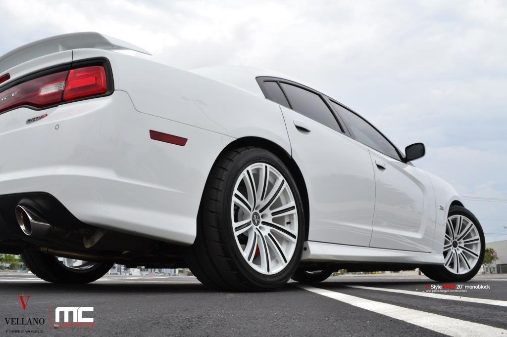 2012 Dodge Charger photo