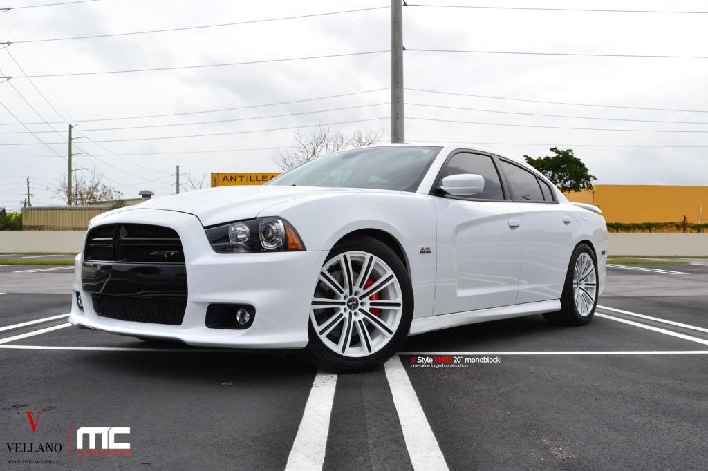 2012 Dodge Charger photo