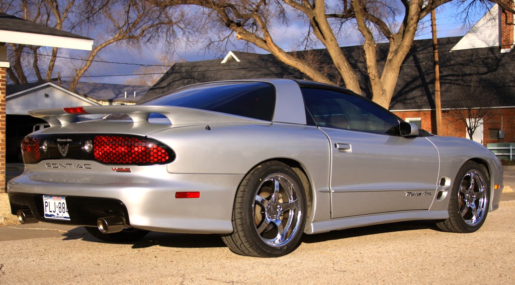 1999 Chevrolet Camaro photo