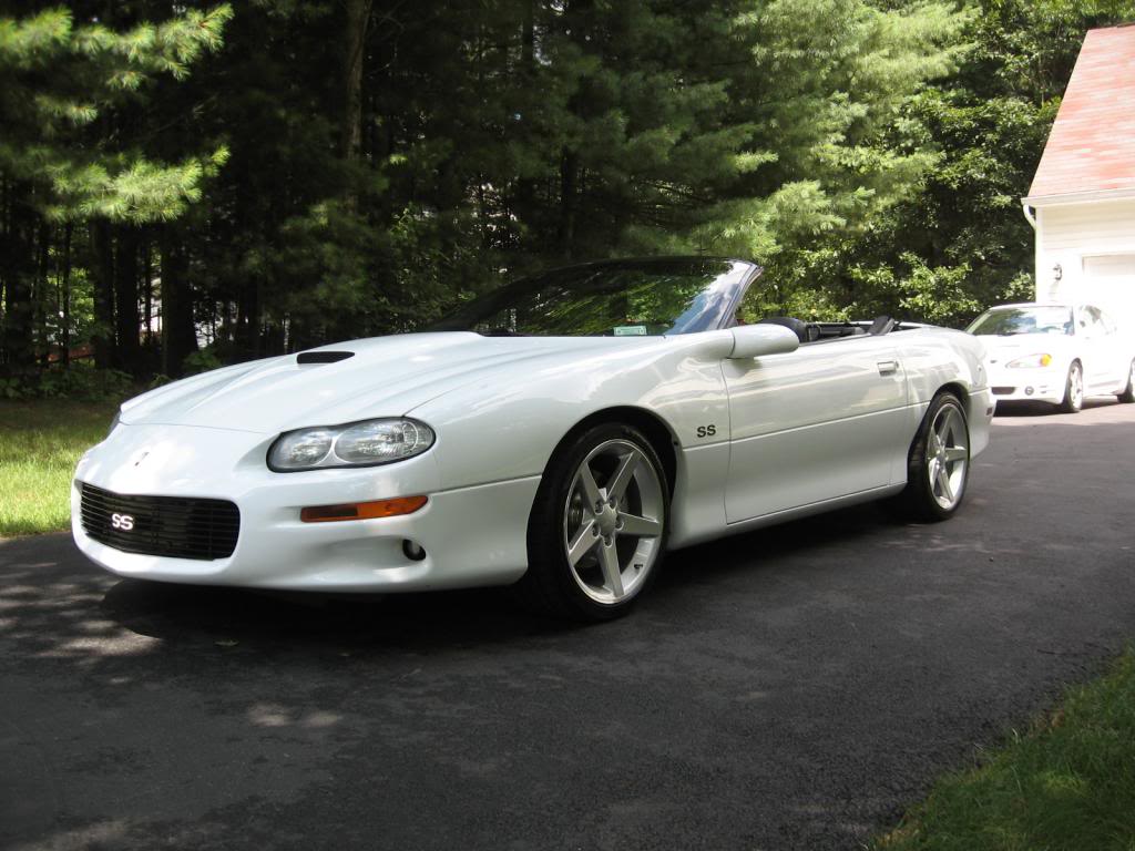2000 Chevrolet Camaro photo
