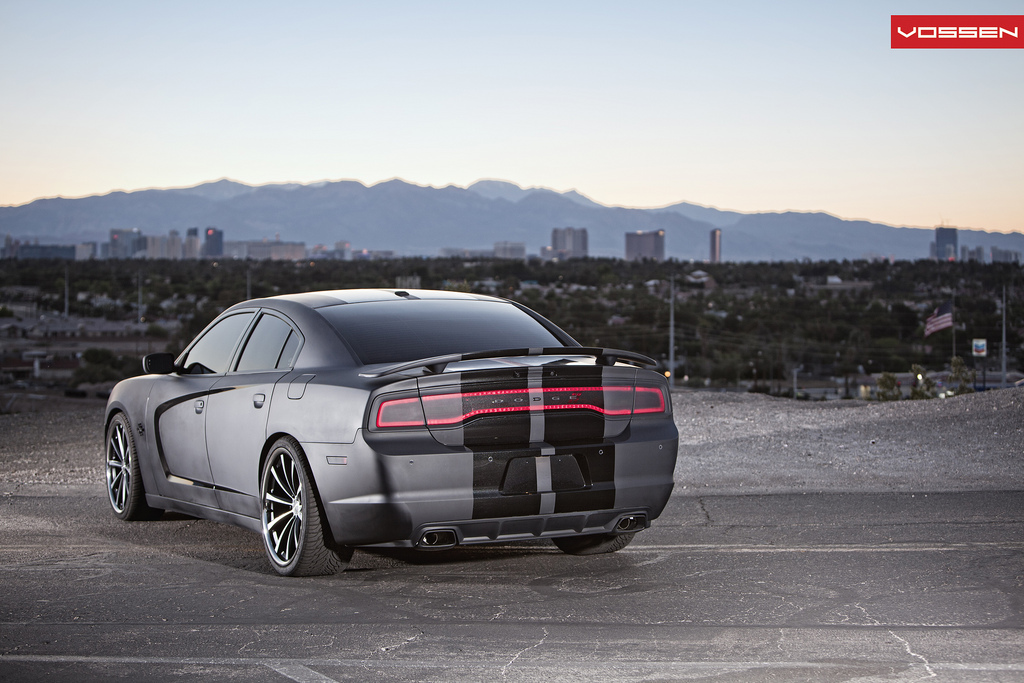 2011 Dodge Charger photo