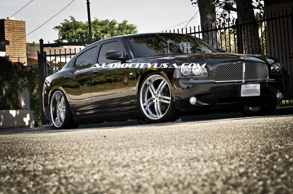 2011 Dodge Charger photo