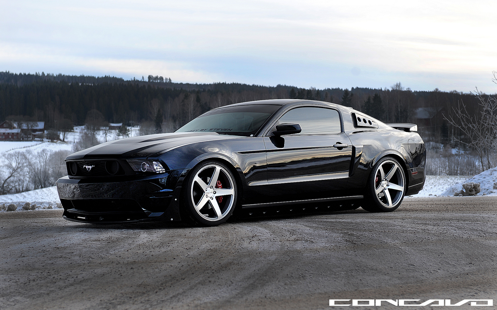 2012 Ford Mustang photo