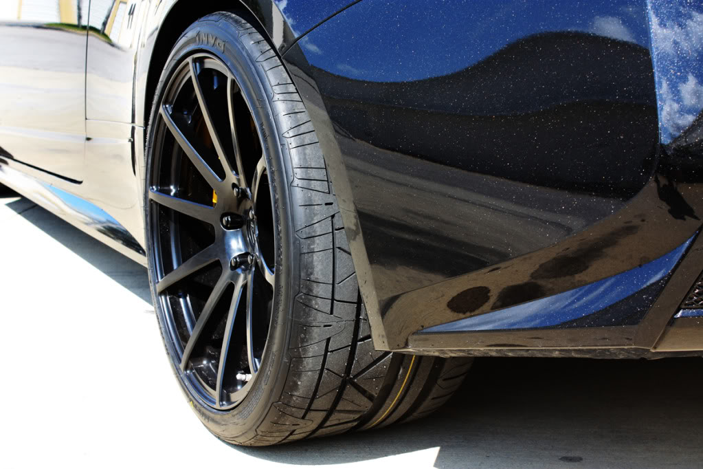 2011 Cadillac CTS-V photo
