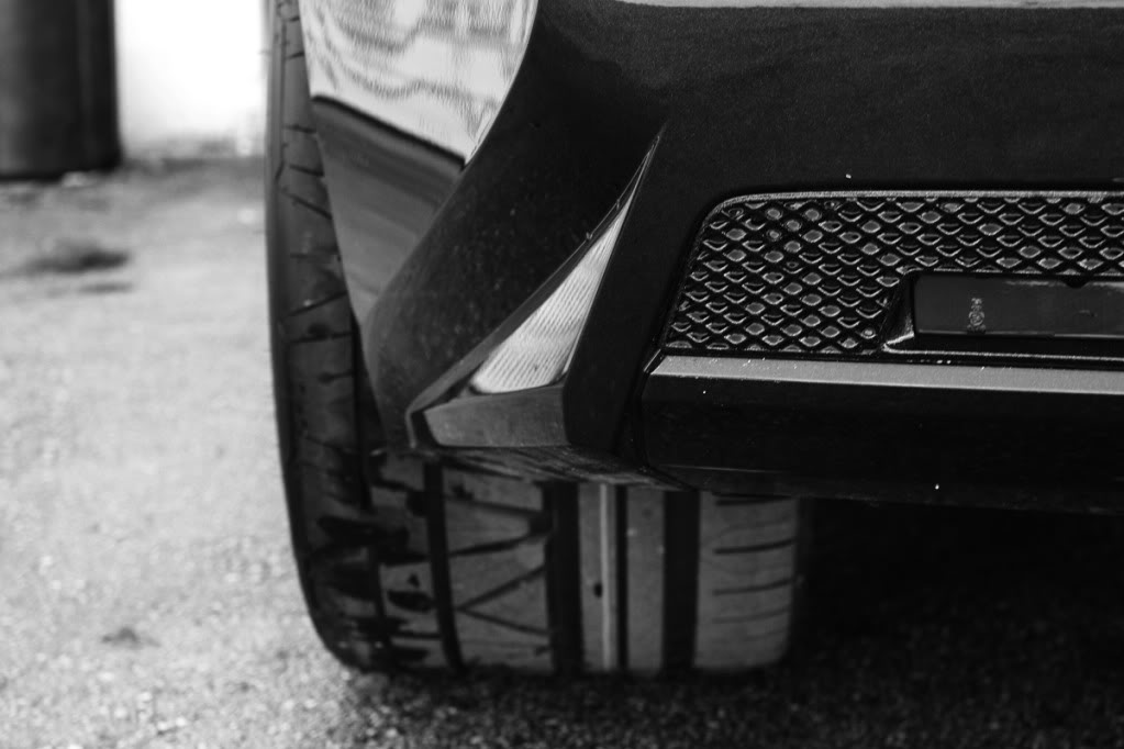 2011 Cadillac CTS-V photo