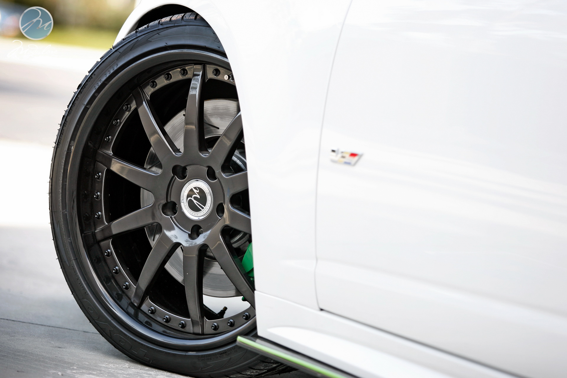 2011 Cadillac CTS-V photo