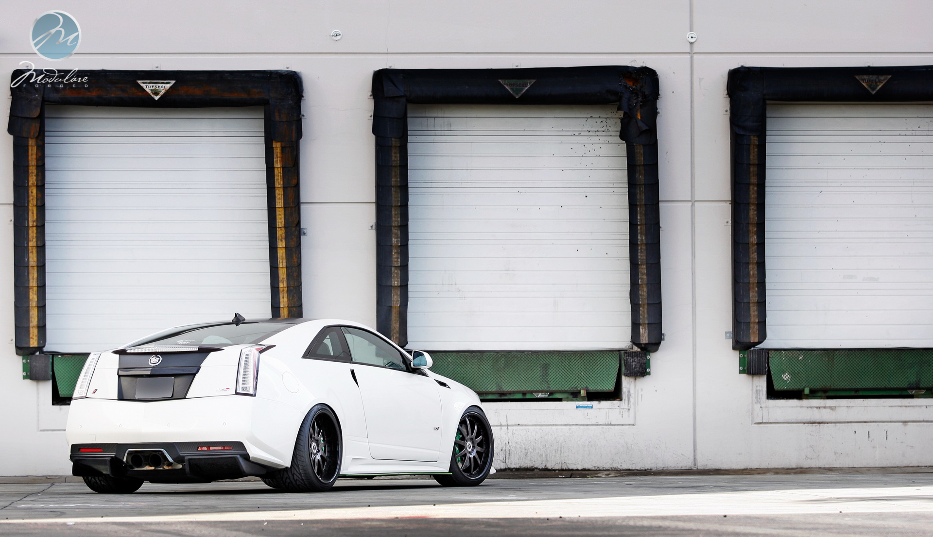 2011 Cadillac CTS-V photo