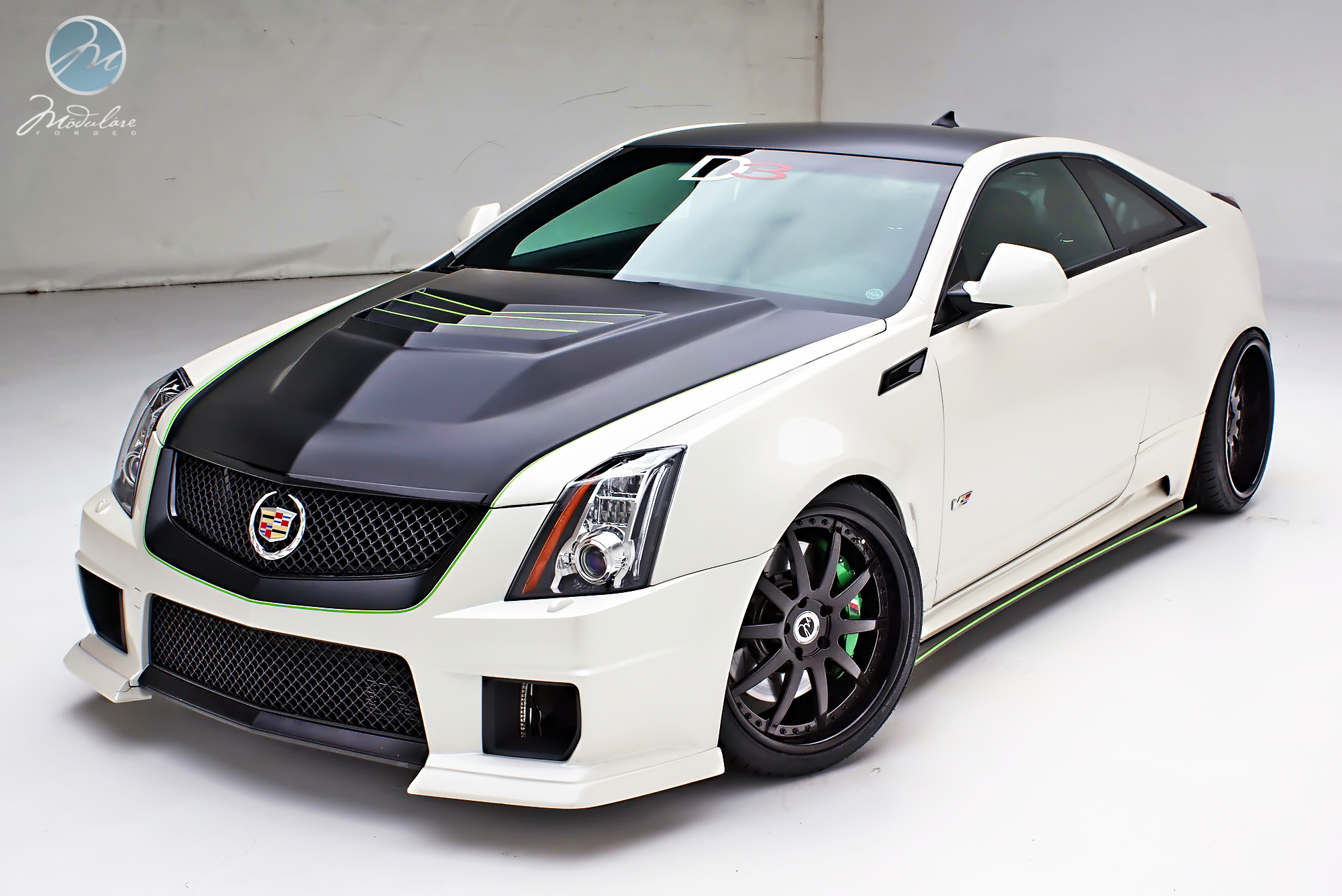 2011 Cadillac CTS-V photo