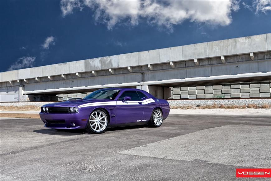2012 Dodge Challenger photo