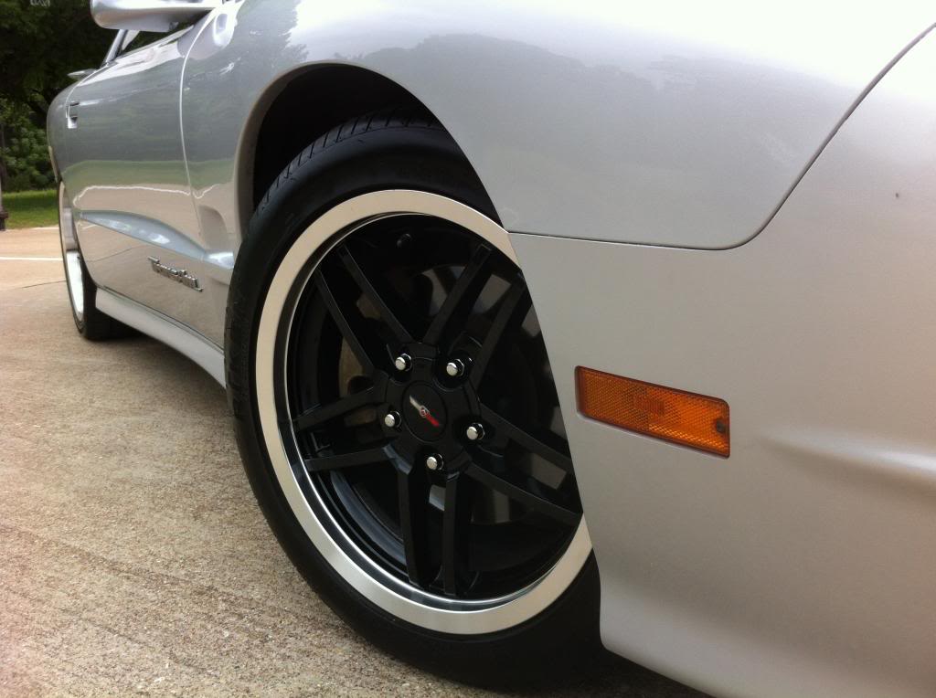 1999 Chevrolet Camaro photo