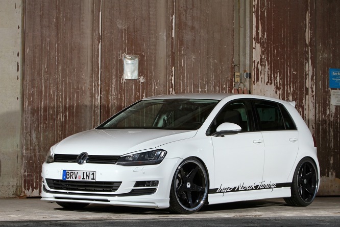 2015 Volkswagen Golf GTI photo