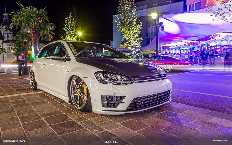 2015 Volkswagen Golf GTI photo