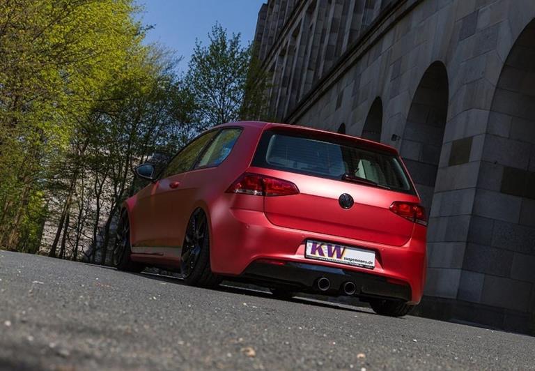 2015 Volkswagen Golf GTI photo
