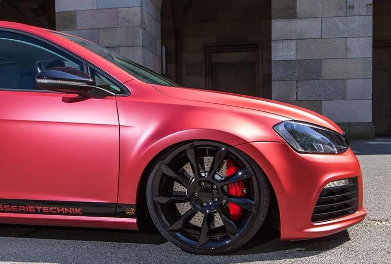 2015 Volkswagen Golf GTI photo