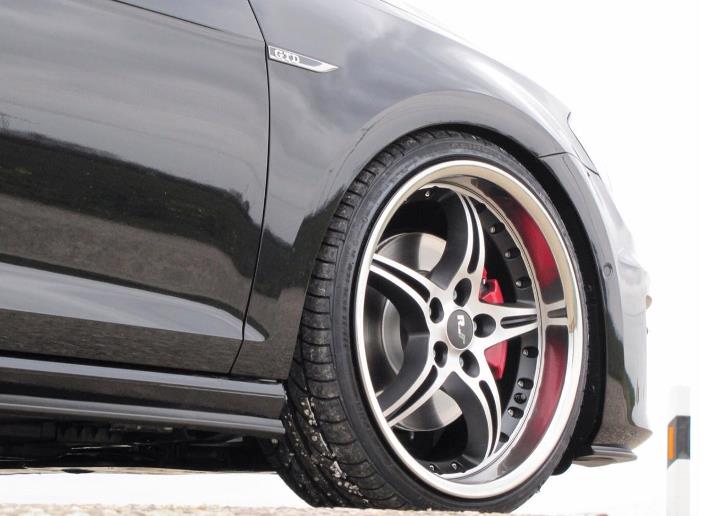 2015 Volkswagen Golf GTI photo