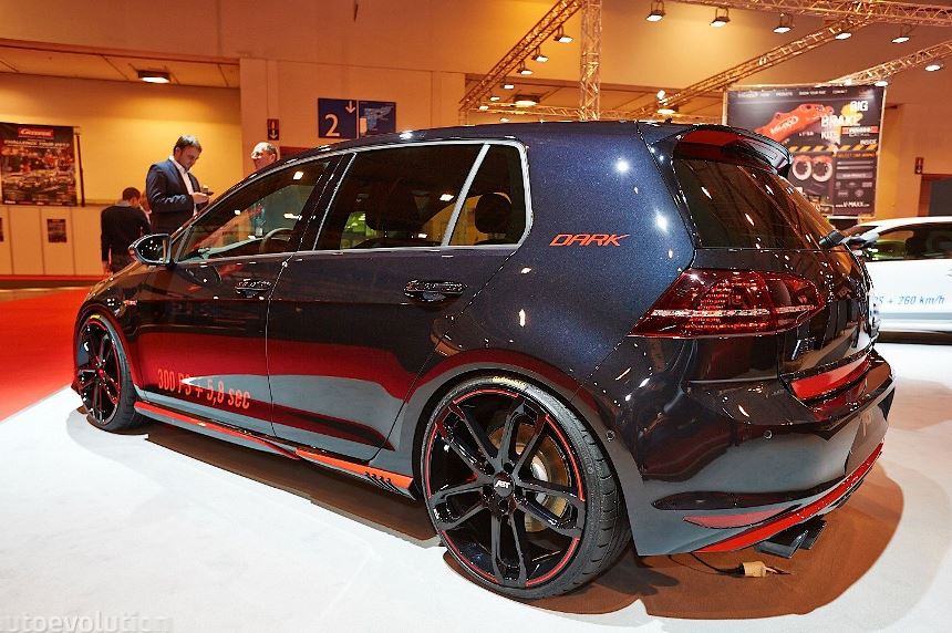 2015 Volkswagen Golf GTI photo