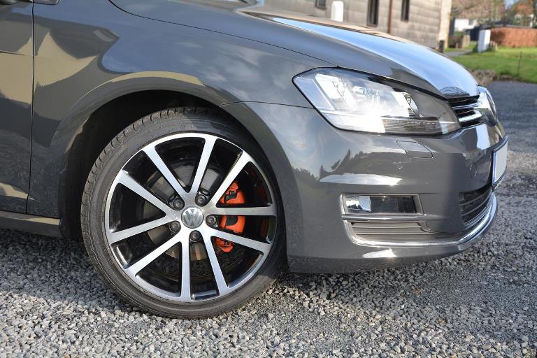 2015 Volkswagen Golf GTI photo